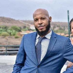 Meet your Posher, Jose